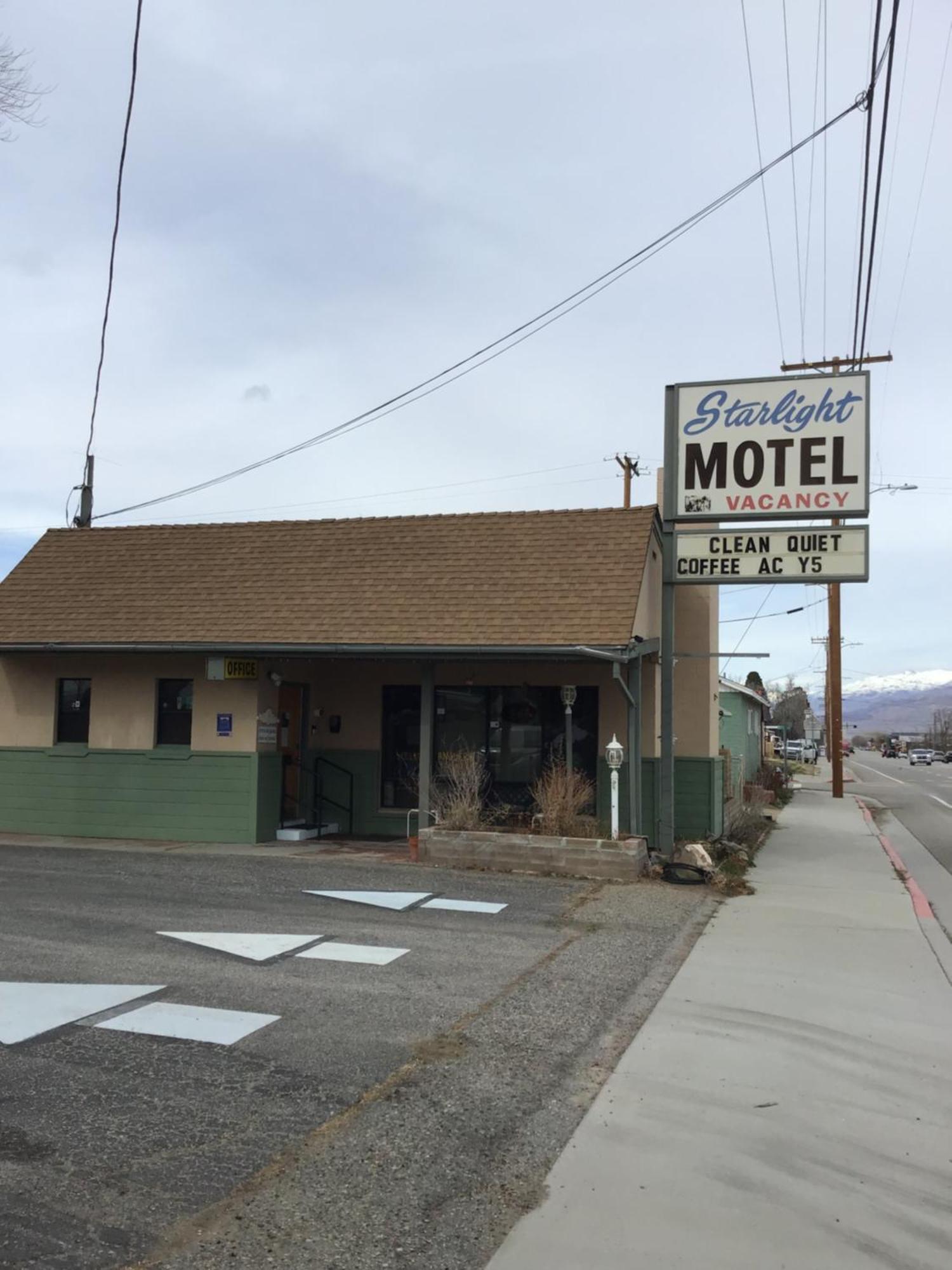 Starlight Motel Big Pine Buitenkant foto